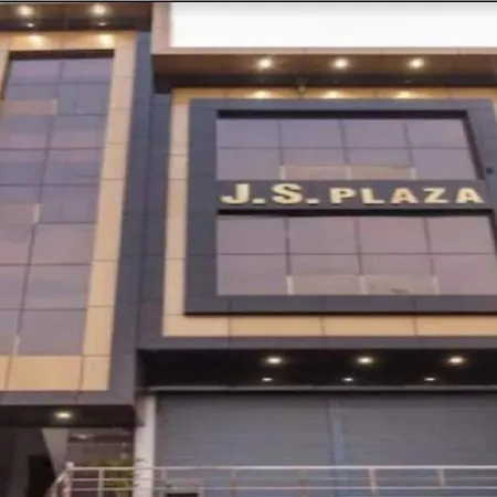 Hotel J.S. Plaza By Wb Inn